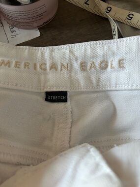 American Eagle Outfitters White Straight Leg Women’s Jeans